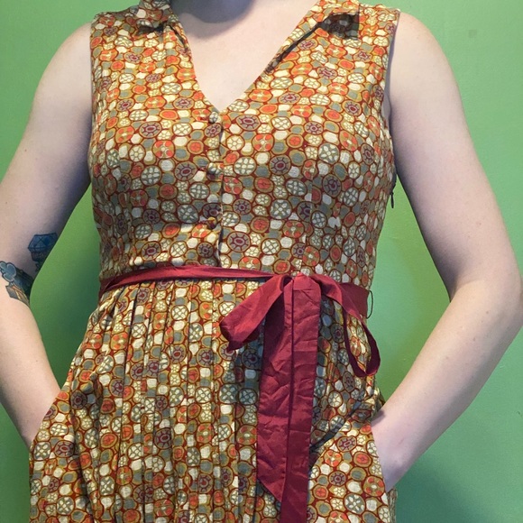 Anthropologie Sleeveless dress with pockets. - Picture 5 of 6